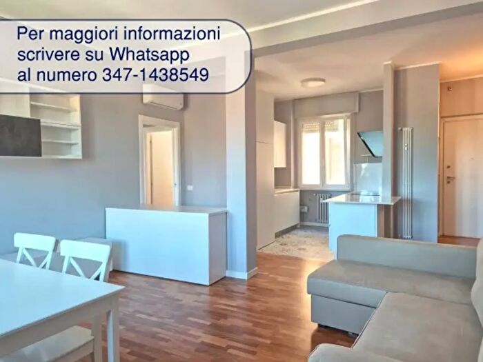 Appartamento trilocale in affitto in Viale Duca Alessandro, Parma
