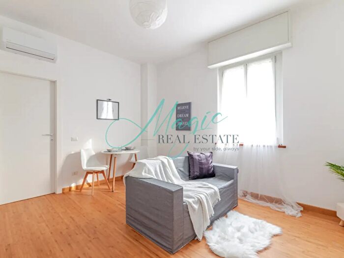 Appartamento bilocale in vendita in Viale Sarca, Milano