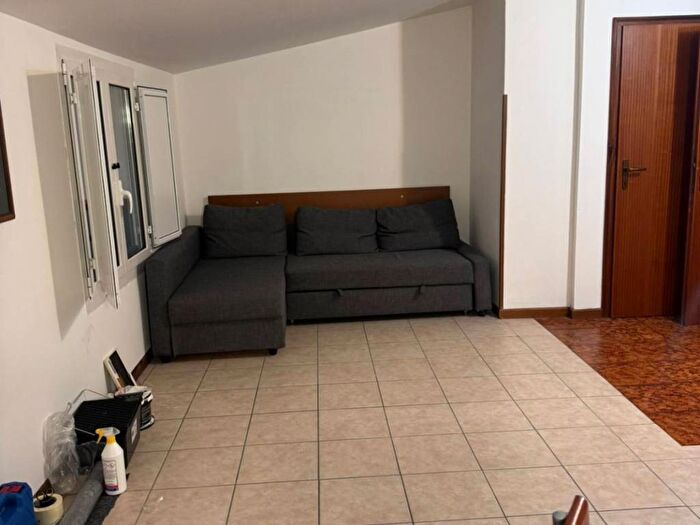 Appartamento trilocale in affitto in Via Giuseppe Garibaldi, Calcara, Valsamoggia