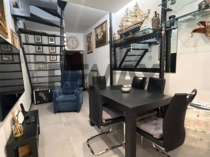 Casa con 6 locali in vendita in Via Santa Cristina, Campobasso