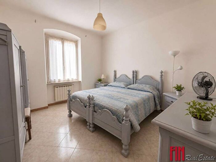 Appartamento bilocale in affitto in via Ambrogio Negrone, Sestri Ponente, Genova