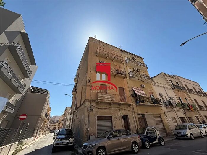 Appartamento trilocale in vendita in Trapani