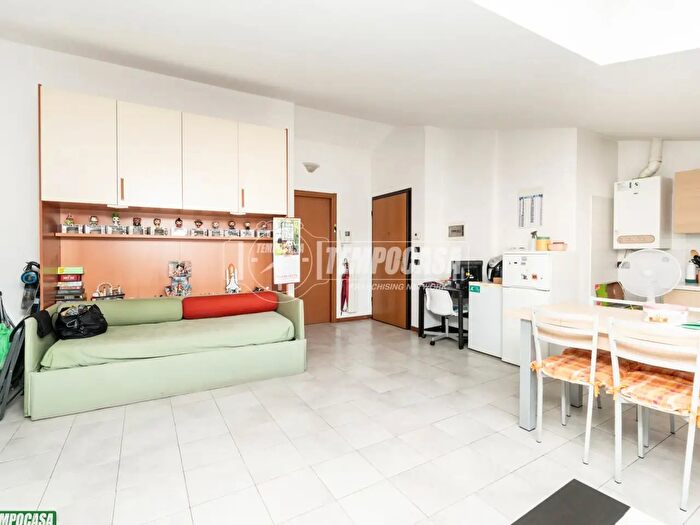 Appartamento bilocale in vendita in Milano