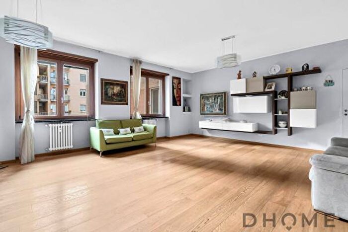 Appartamento trilocale in vendita in Corso Buenos Aires, Milano