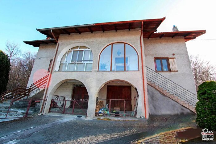 Casa con 5 locali in vendita in Borgata Combe Condove, Condove