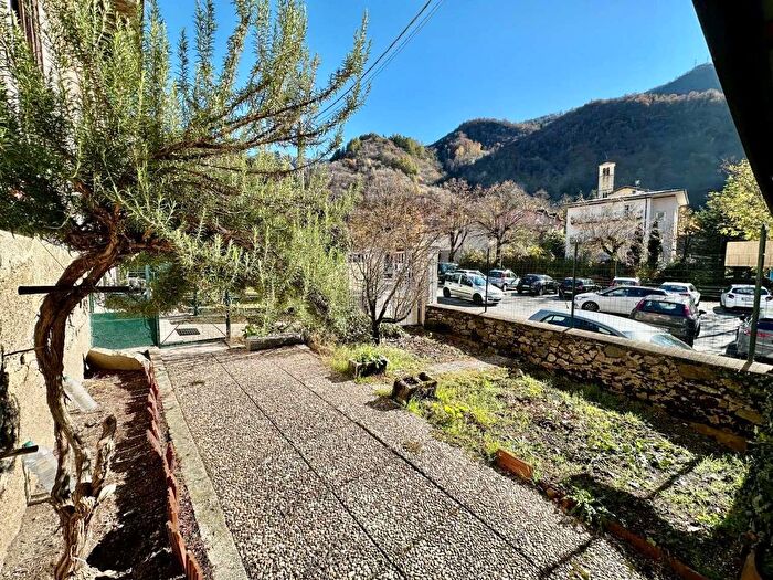 Appartamento in vendita in Piazza Scotti, Introbio