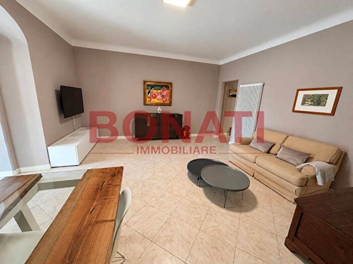 Appartamento trilocale in affitto in Limone Melara, La Spezia