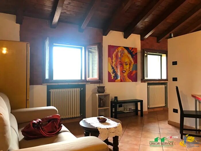 Appartamento monolocale in affitto in Strada Castellarso, Collecchio