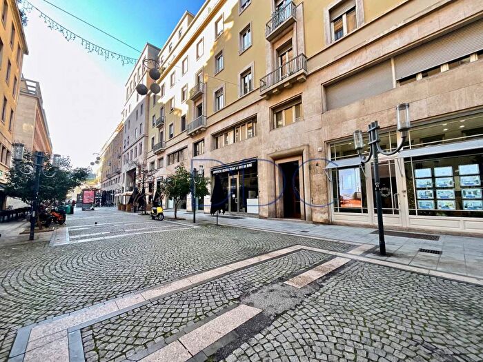 Appartamento quadrilocale in affitto in Via Giovanni Amendola, Via Roma, Torino