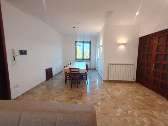 Appartamento quadrilocale in affitto in Centro, Montefalco
