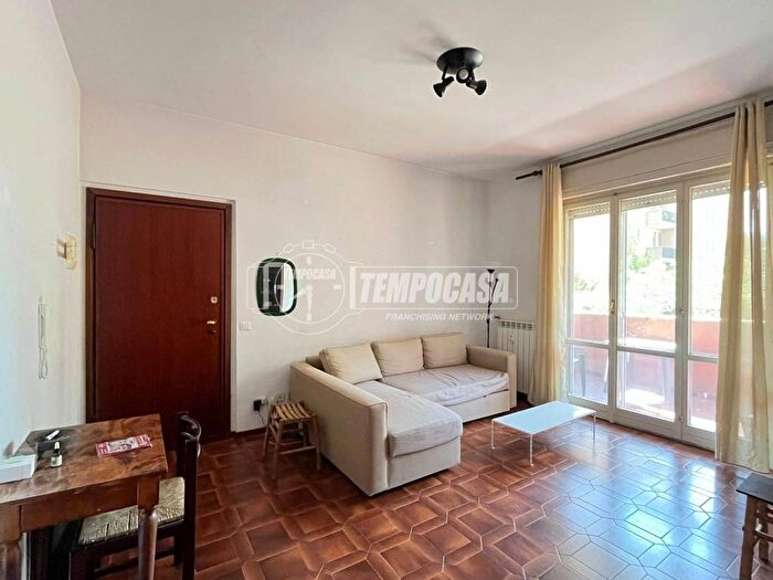 Appartamento trilocale in affitto in Ripamonti Fondazione Prada, Milano