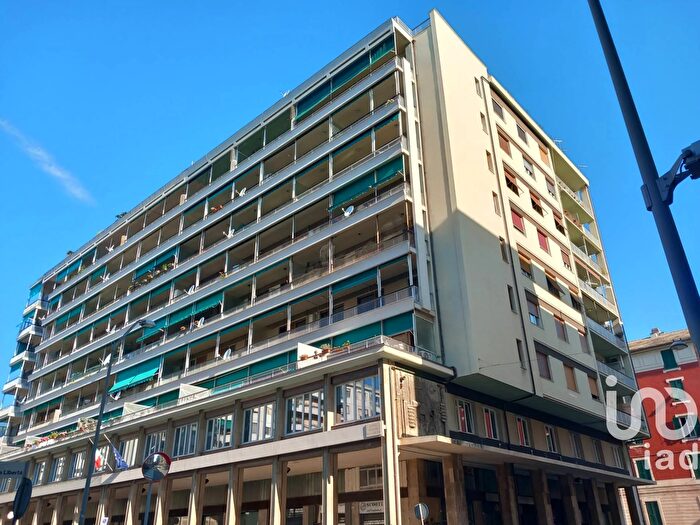 Appartamento quadrilocale in vendita in Via Balocco, Savona