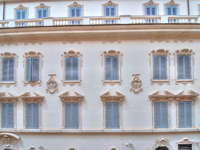 Appartamento trilocale in affitto in Via di Sant'Agata dei Goti, Monti, Roma