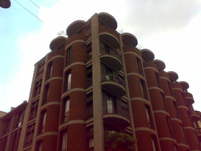 Appartamento quadrilocale in affitto in Via Cernaia, Turati, Milano