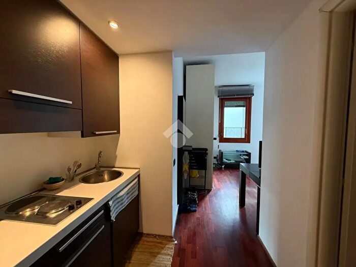 Appartamento monolocale in affitto in Via Garofalo, Milano