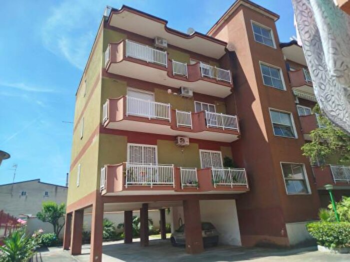 Appartamento trilocale in vendita in Via John Fitzgerald Kennedy, Casapulla