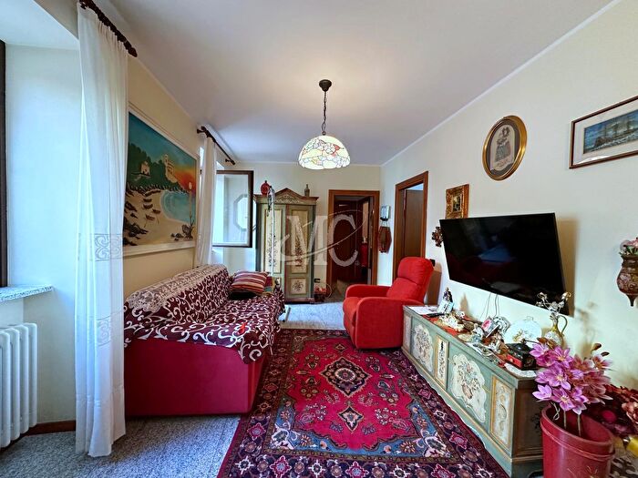 Appartamento quadrilocale in vendita in Via Giuseppe Garibaldi, Rovereto