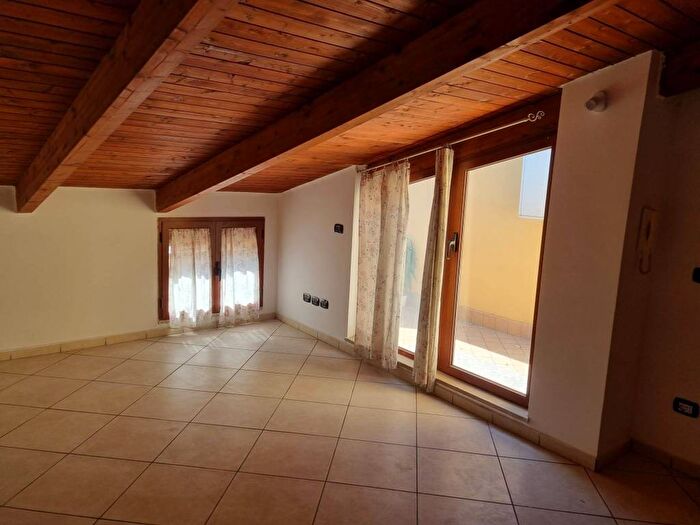 Casa trilocale in affitto in Viale John Fitzgerald Kennedy, Aversa