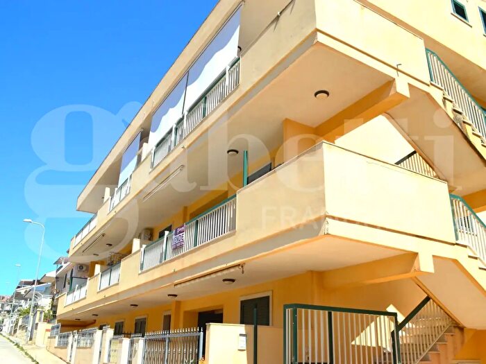 Appartamento quadrilocale in vendita in Via Snc, Ragusa