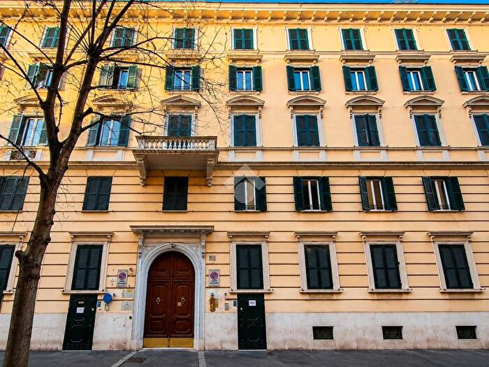 Appartamento monolocale in affitto in Via Germanico, Prati, Roma