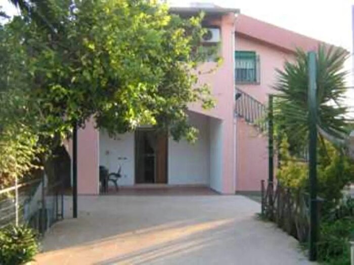 Casa trilocale in affitto in Siracusa