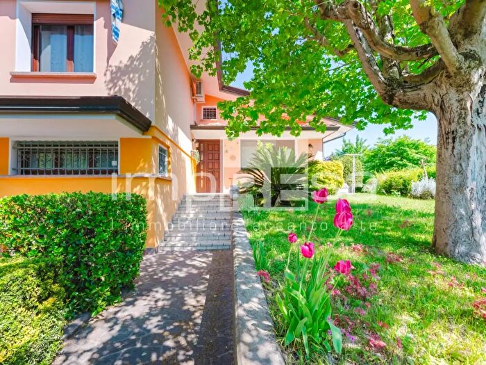 Casa trilocale in vendita in Via Evangelista Torricelli, Fossalta Di Portogruaro