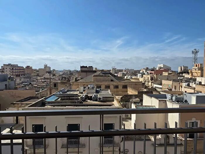 Appartamento con 5 locali in vendita in Marsala