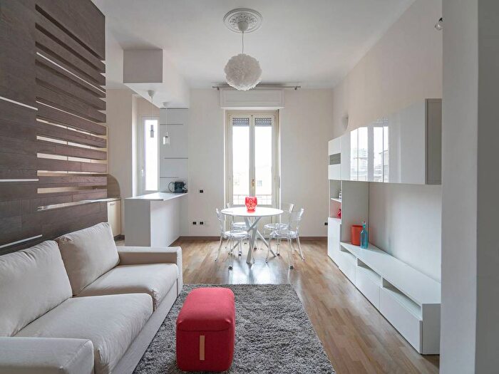 Appartamento bilocale in affitto in Viale Severino Boezio, Sempione, Milano