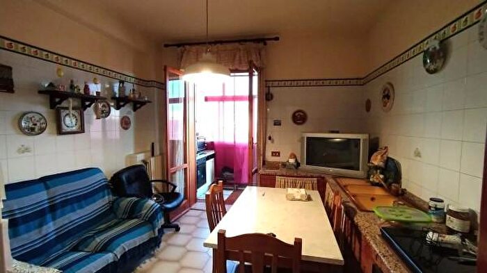 Appartamento quadrilocale in vendita in Via Stazzone SNC, Aci SantAntonio