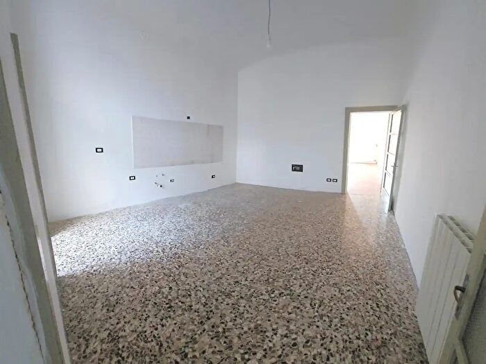 Appartamento quadrilocale in vendita in Piazza IV Novembre, Cremona