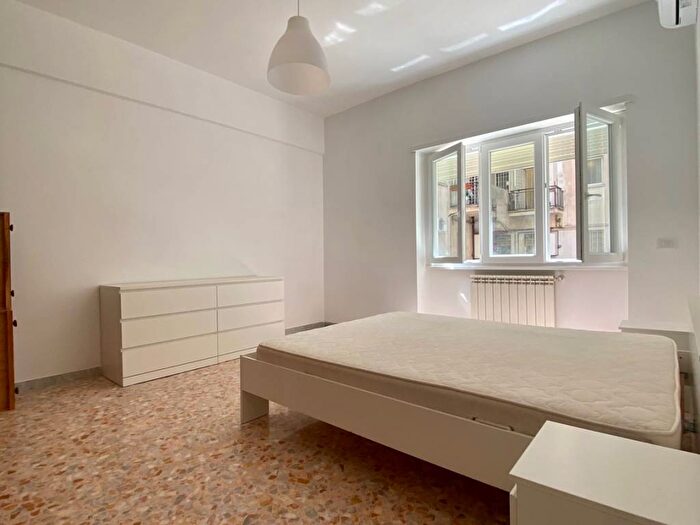 Appartamento quadrilocale in affitto in Furio Camillo, Roma