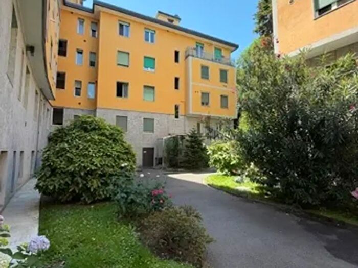 Appartamento trilocale in vendita in Accursio, Milano