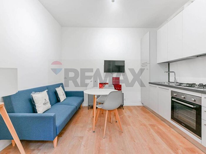 Appartamento bilocale in affitto in Via Medici, Carrobbio, Milano