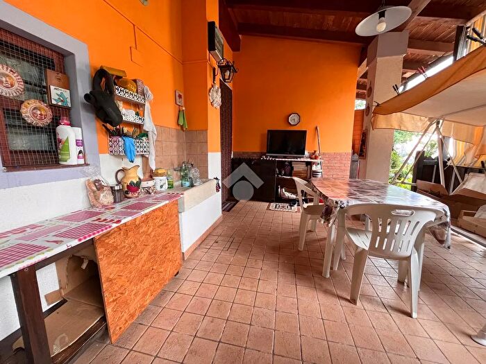 Casa quadrilocale in vendita in Via Roma, Flaibano