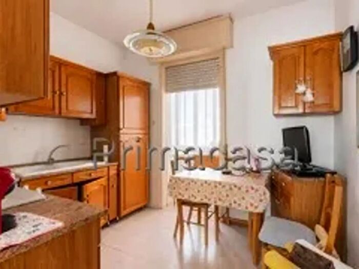 Appartamento trilocale in vendita in Via Guadalajara, Carpi
