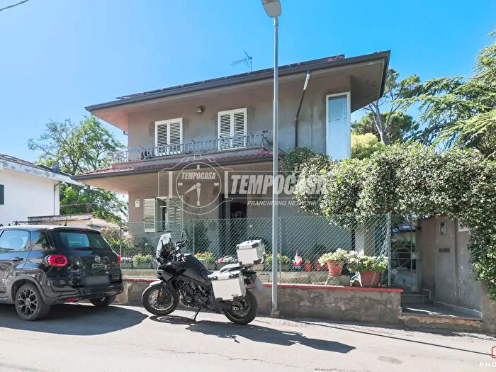 Appartamento con 6 locali in vendita in Viale Marche Case Muratori, Riccione