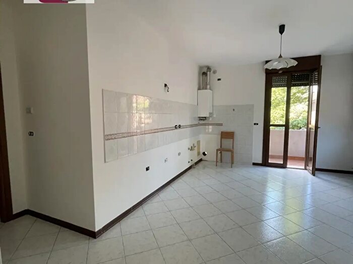 Appartamento trilocale in vendita in Via Montà, Padova