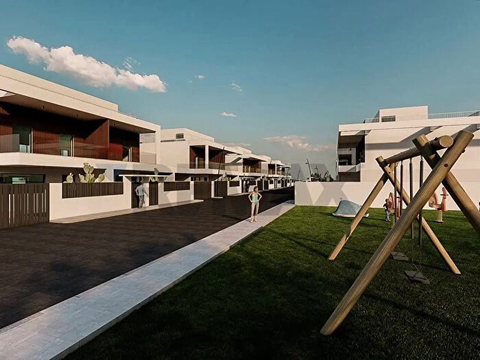 Casa con 5 locali in vendita in Strada San Giorgio Martire, Bari