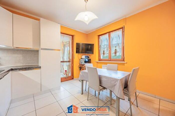 Case in Vendita e in Affitto - 2