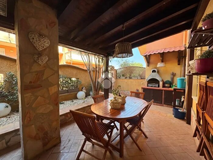 Appartamento con 6 locali in vendita in Via Eraclito, Agrigento