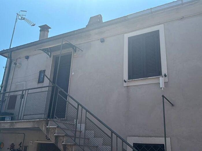 Appartamento trilocale in affitto in Centro, Paliano