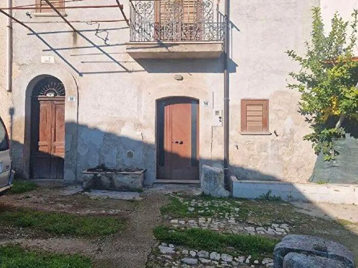 Casa bilocale in vendita in Via Pantano, Benevento