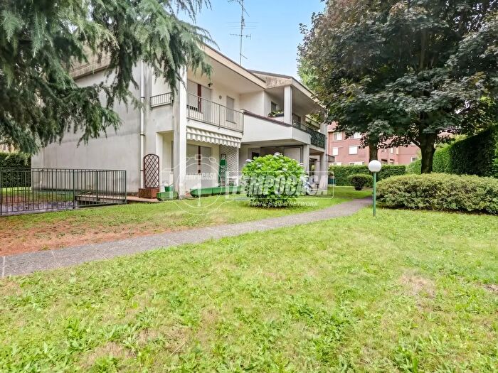 Appartamento monolocale in vendita in Via Milano, Somma Lombardo