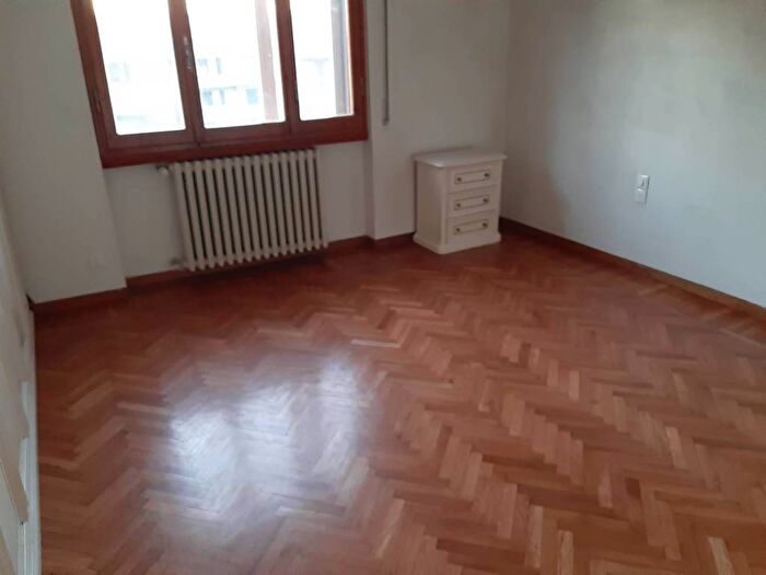 Casa quadrilocale in affitto in Galcianese Il Pino, Prato