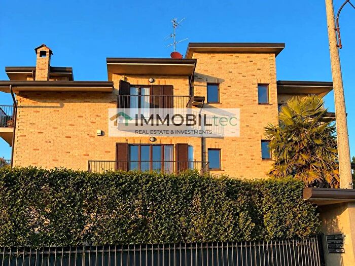 Appartamento in affitto in Via Nazario Sauro, Saronno