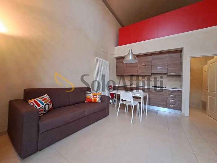 Appartamento monolocale in affitto in Via Reginaldo Giuliani, Firenze