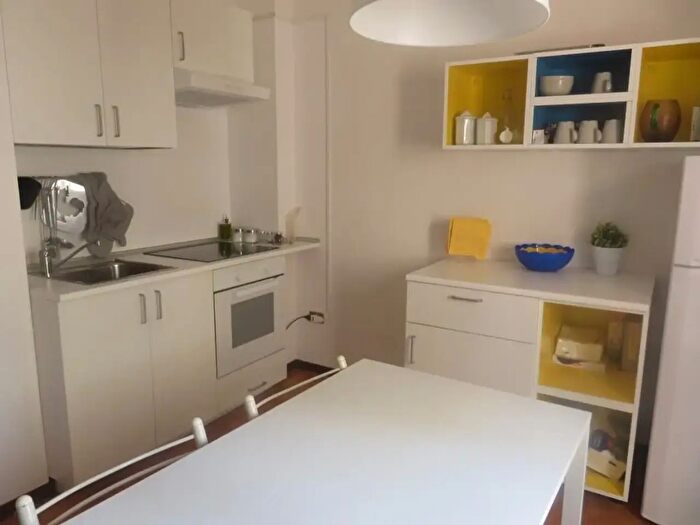 Appartamento trilocale in affitto in Ancona