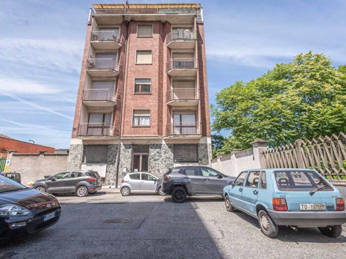 Appartamento quadrilocale in affitto in Via Monginevro, Pozzo Strada, Torino