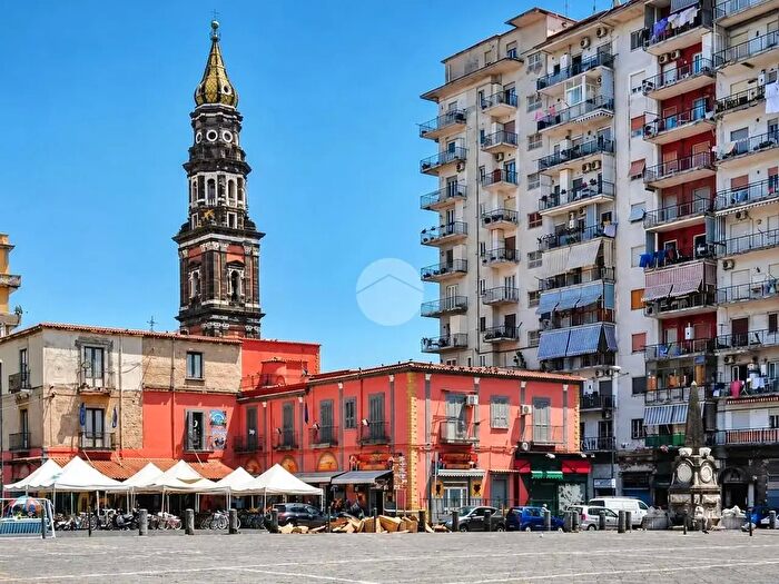 Appartamento monolocale in affitto in Vico Parrettari, Napoli