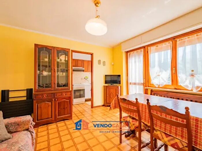 Appartamento bilocale in vendita in Via Caresmin, Vernante